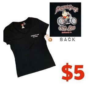 $5 ADD ON ITEM NWT Womans back v-neck short sleeve Tshirt “
